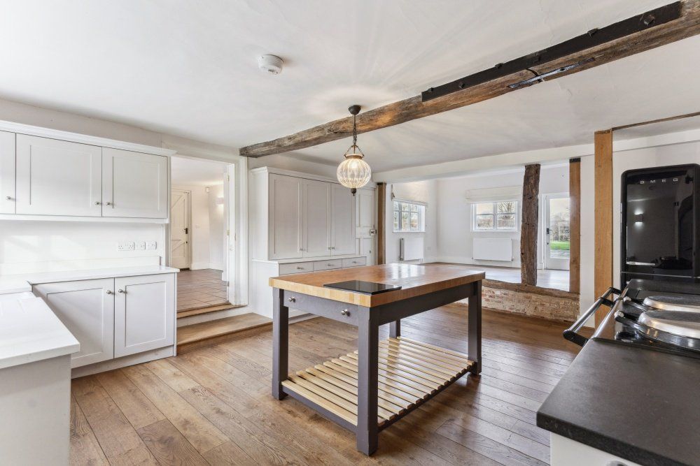 Property photo 3 of 25 Kitchen And Aga