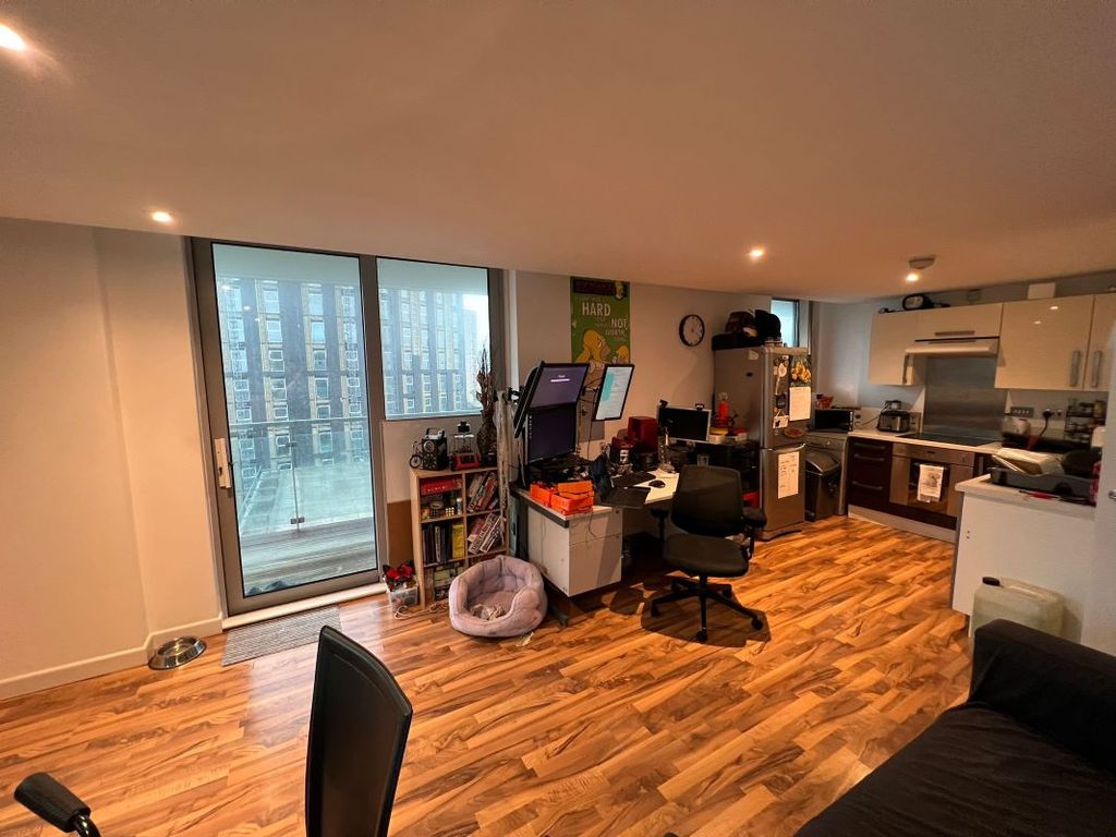 Property photo 2 of 10 Image 2