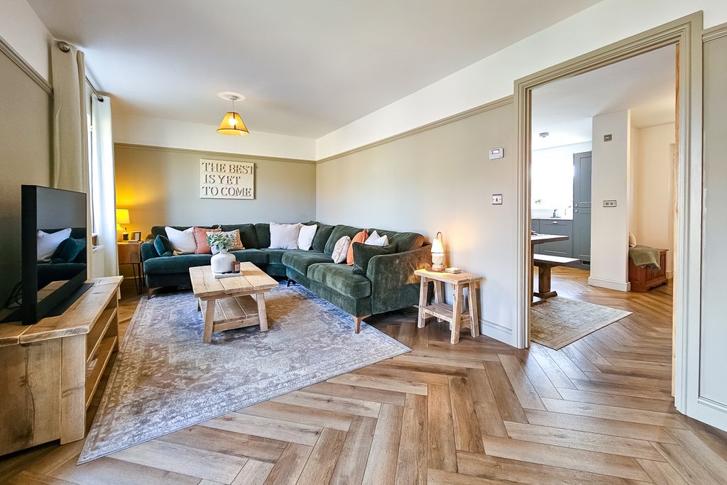 Property photo 2 of 26 9 Poppy Close Knares-102546