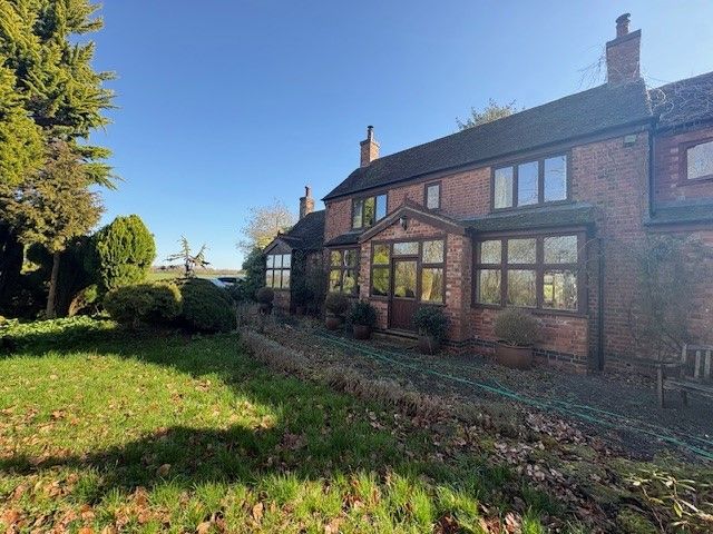 Property photo 1 of 9 Front