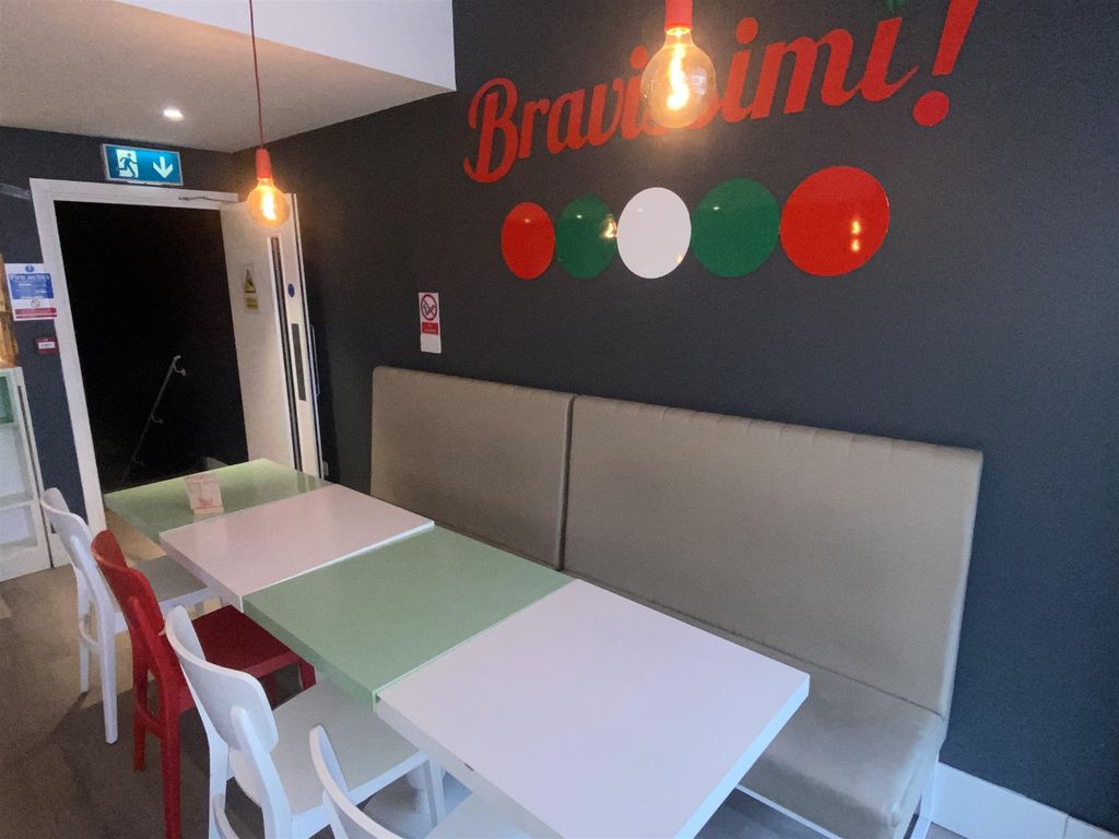 Property photo 3 of 9 Photo 2