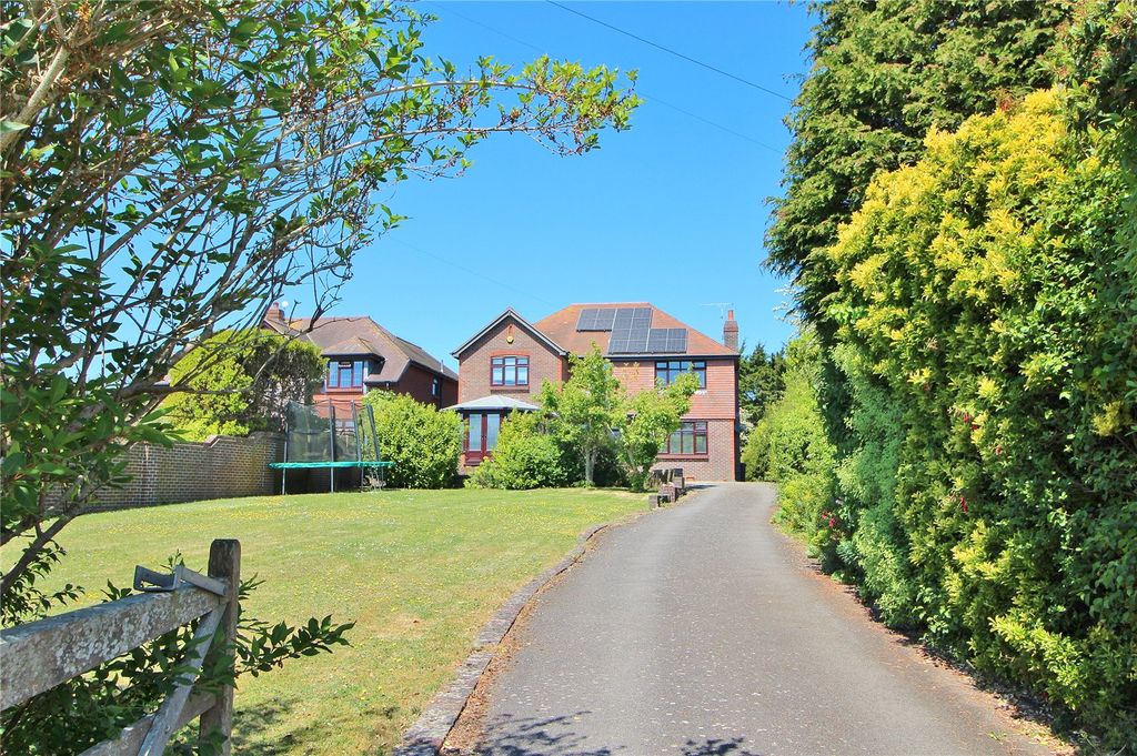Property photo 1 of 16 Picture No. 32