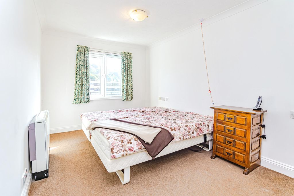 Property photo 1 of 15 Photography