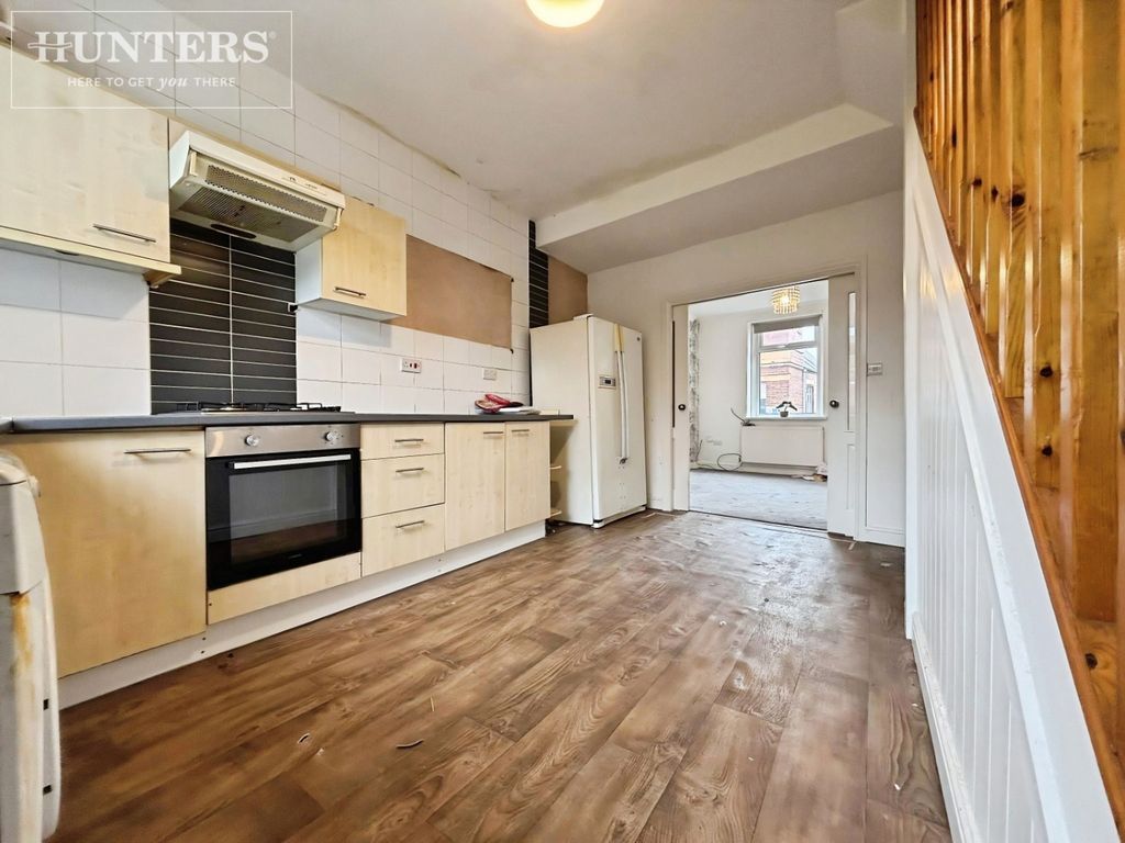 Property photo 3 of 12 Pbox-Img.Jpg