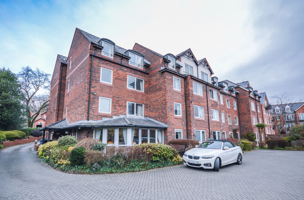 Property photo 1 of 13 Front External