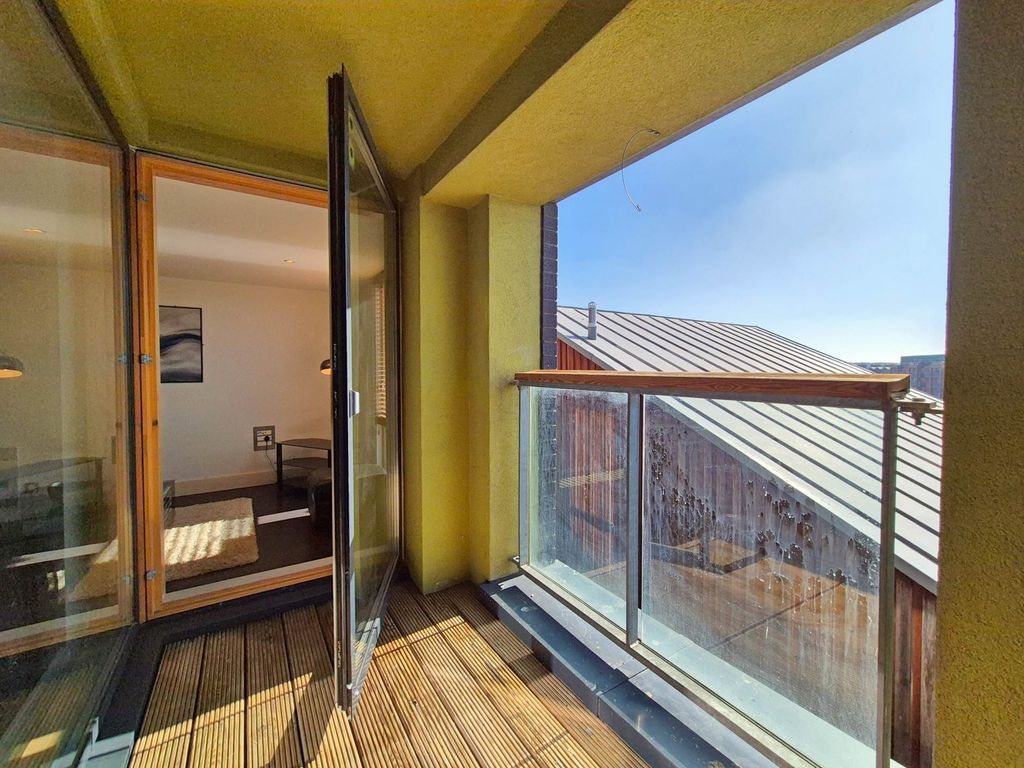 Property photo 3 of 20