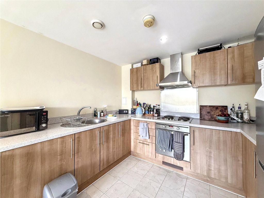 Property photo 1 of 10 Picture No. 16