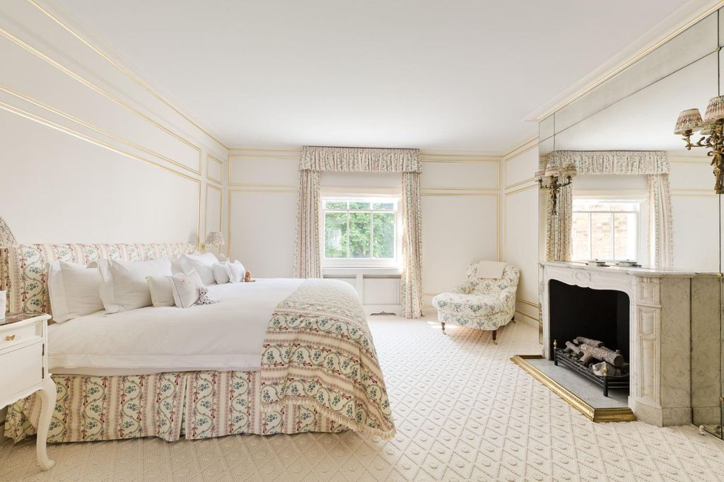 Property photo 3 of 7 Image