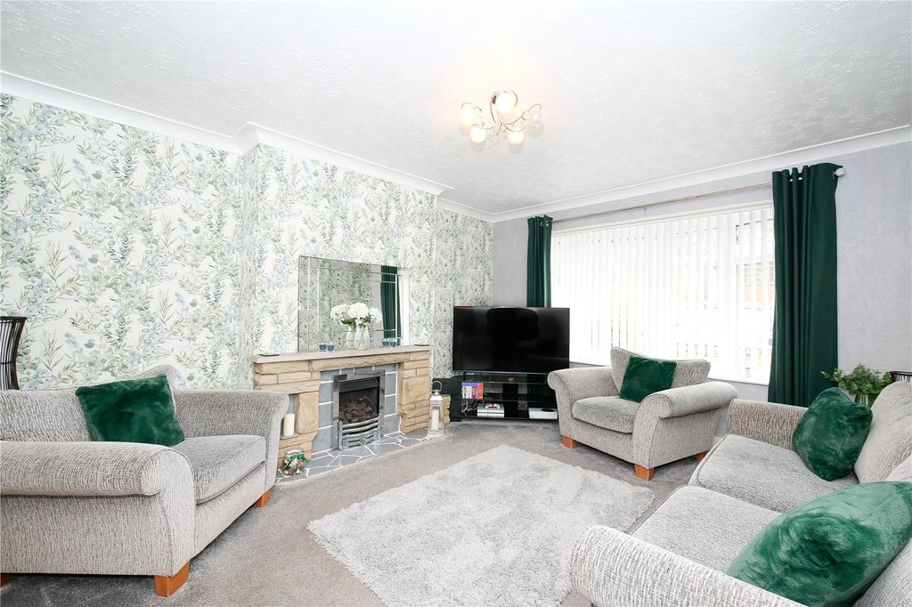 Property photo 2 of 18 Picture No. 03