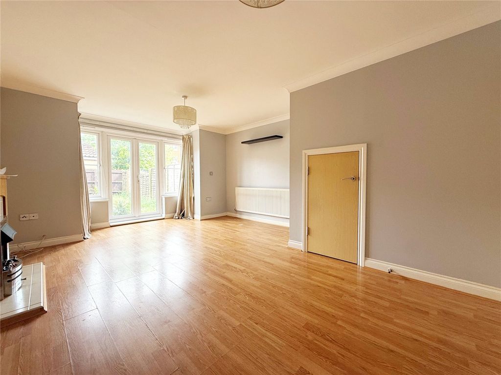 Property photo 2 of 16 Picture No. 06