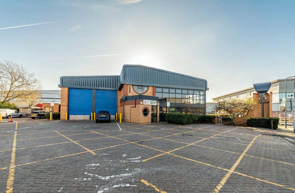 Property photo 3 of 7 Image.Png