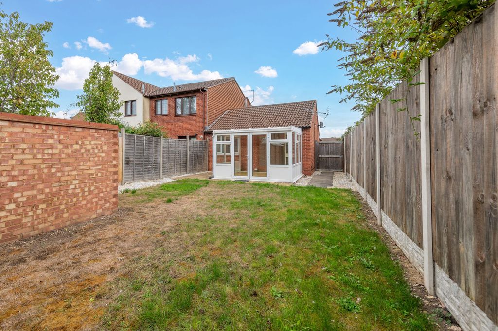 Property photo 2 of 11