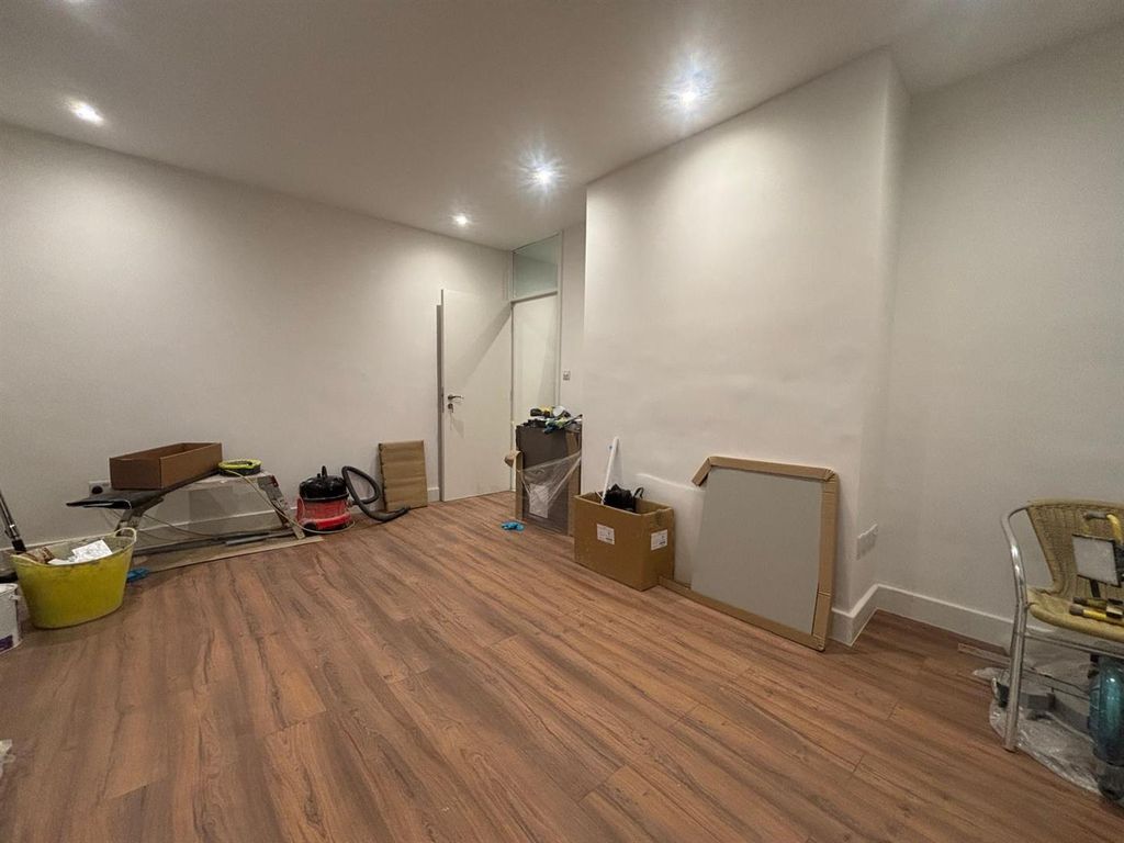 Property photo 2 of 8 Whatsapp Image 2026-02-13 At 15.50.27 (3).Jpeg