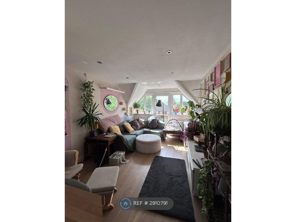Property photo 3 of 13 Main Living Space