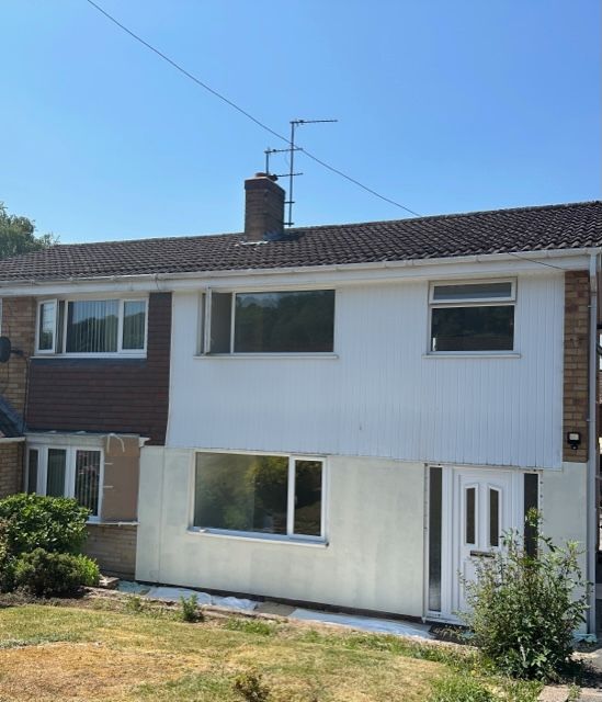 Property photo 2 of 21 Image