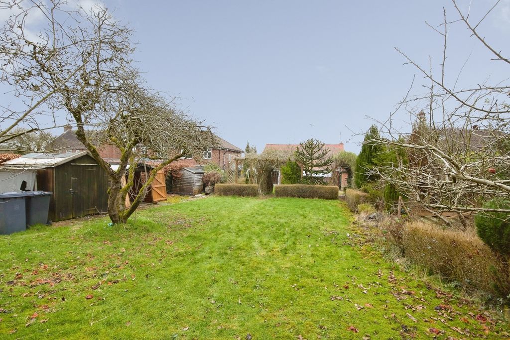 Property photo 2 of 20 Garden