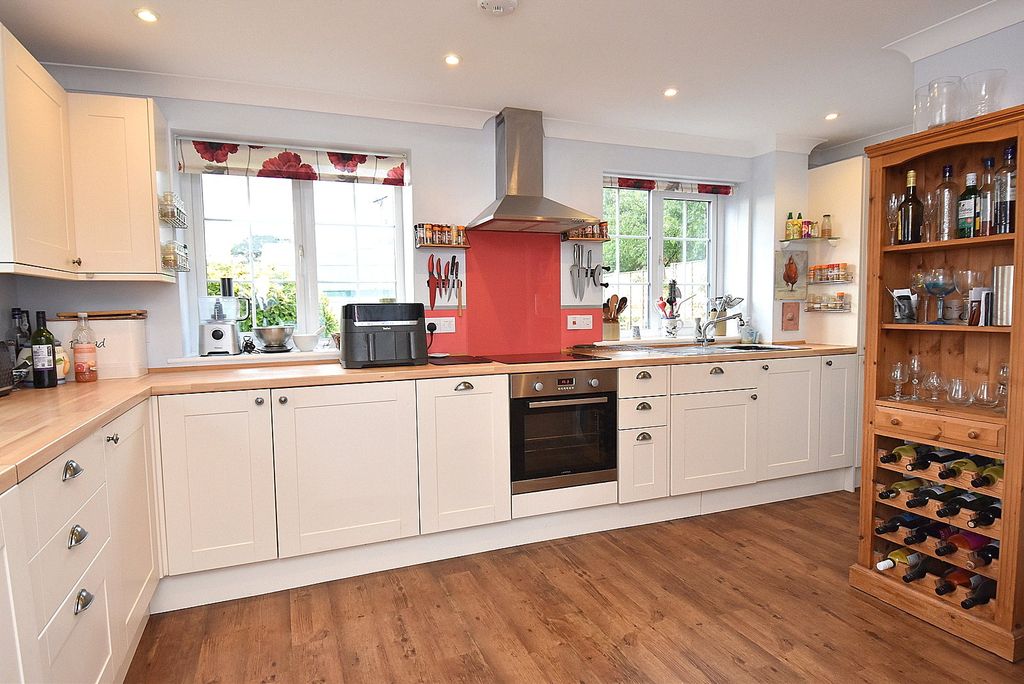 Property photo 1 of 14 Picture No. 06