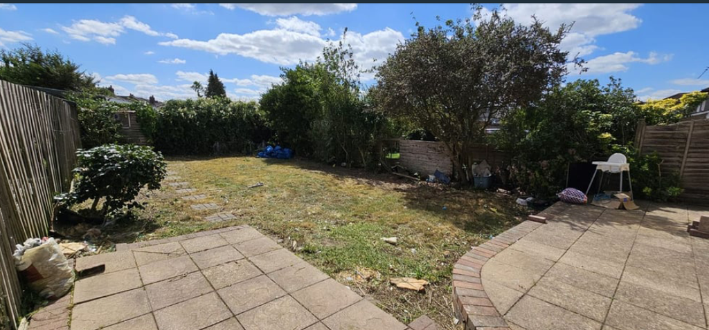 Property photo 2 of 7