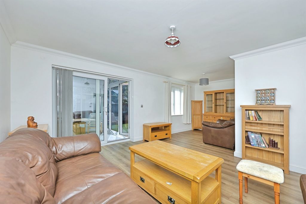 Property photo 3 of 20