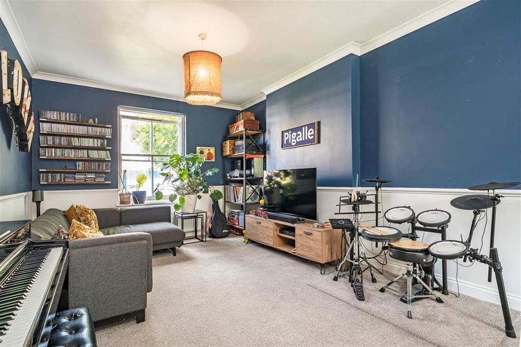Property photo 2 of 7