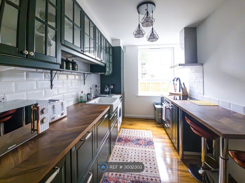 Property photo 1 of 33