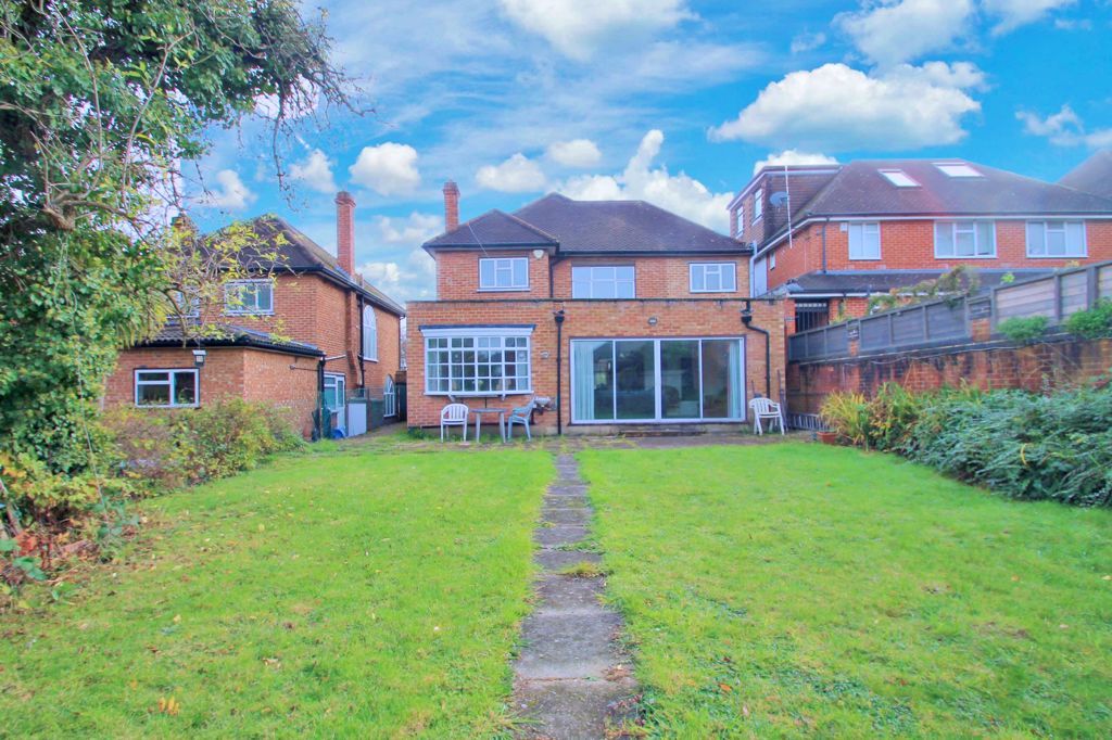 Property photo 2 of 15 Photo 9