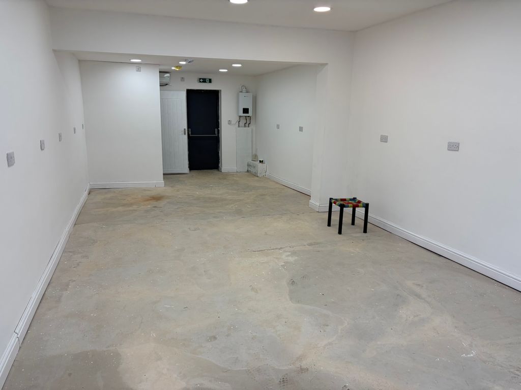 Property photo 3 of 6