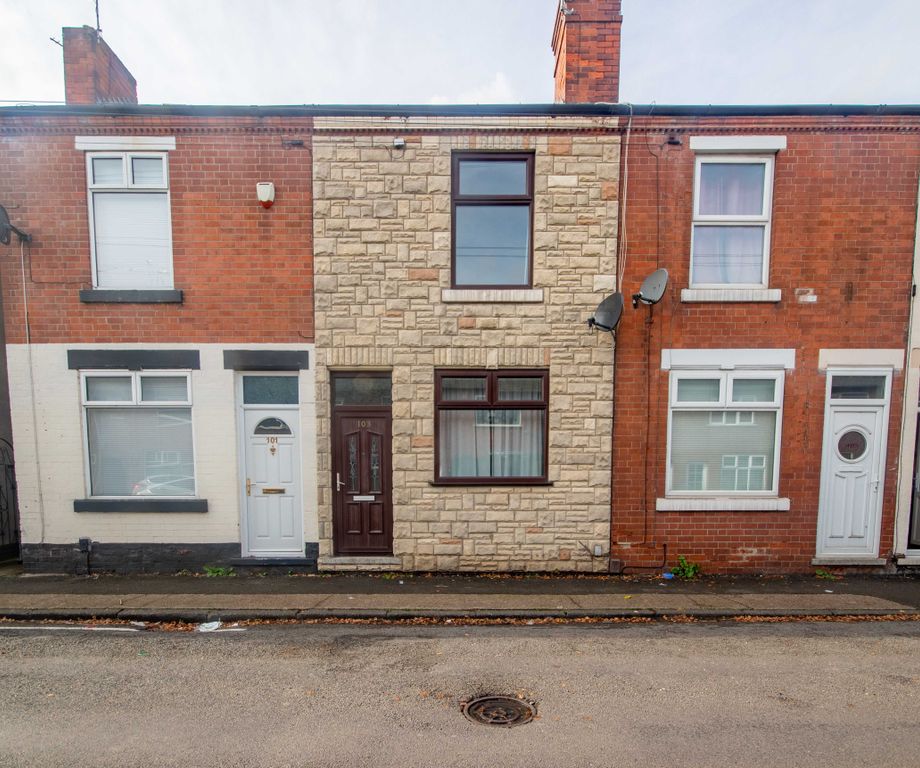 Property photo 1 of 12