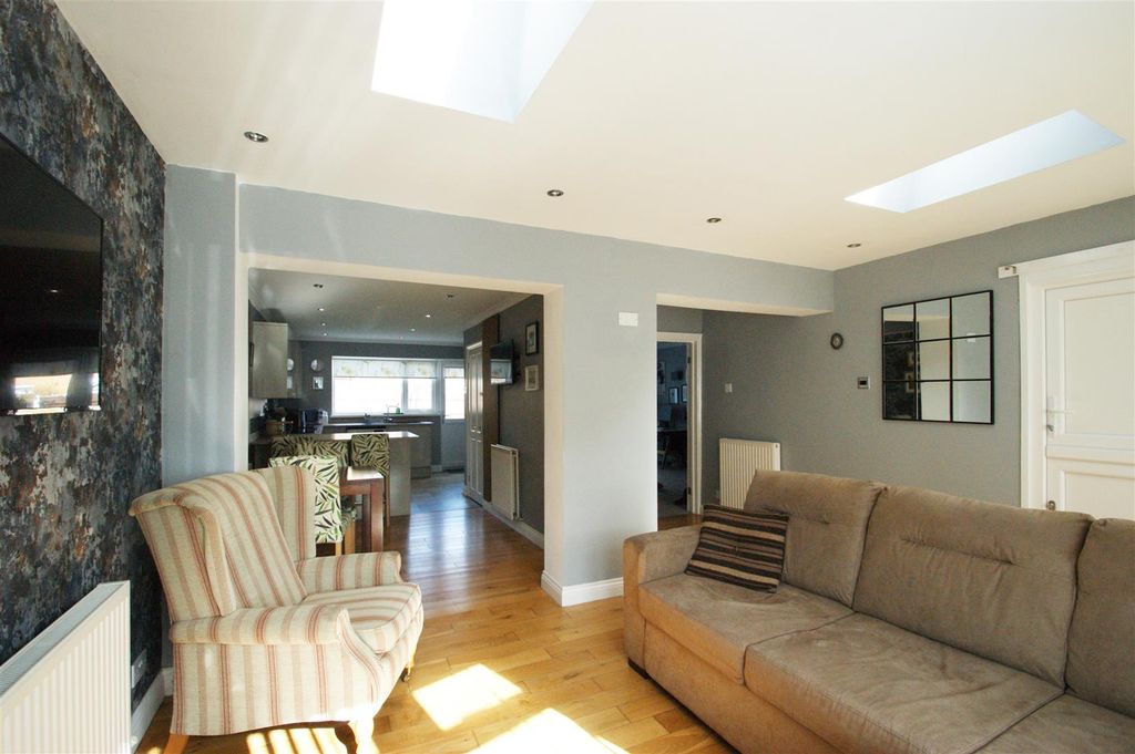 Property photo 3 of 19 Reception Room 1