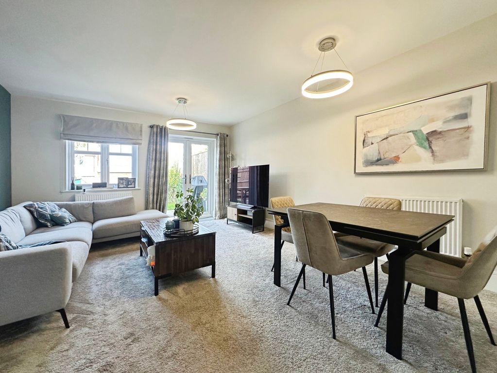 Property photo 3 of 13 Pbox-Img.Jpg