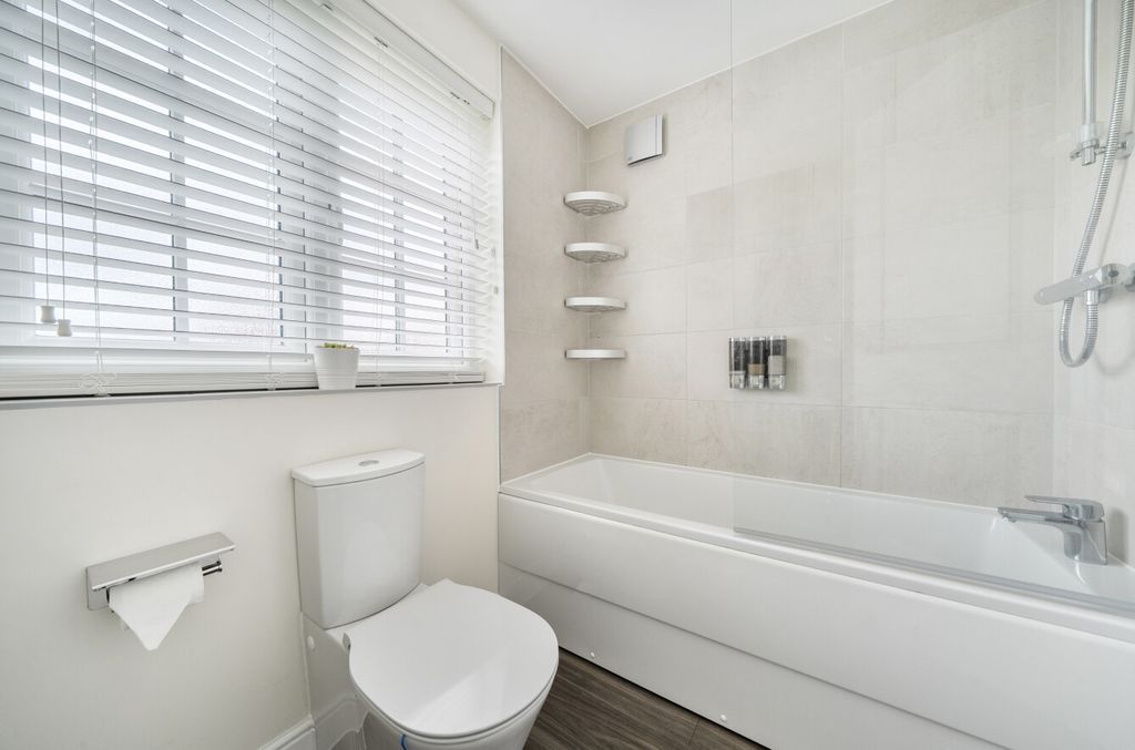 Additional image 8 of 4 bed semi-detached house for saleGalton Way, Warfield, Bracknell, Berkshire RG42