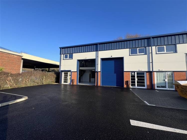 Property photo 1 of 9