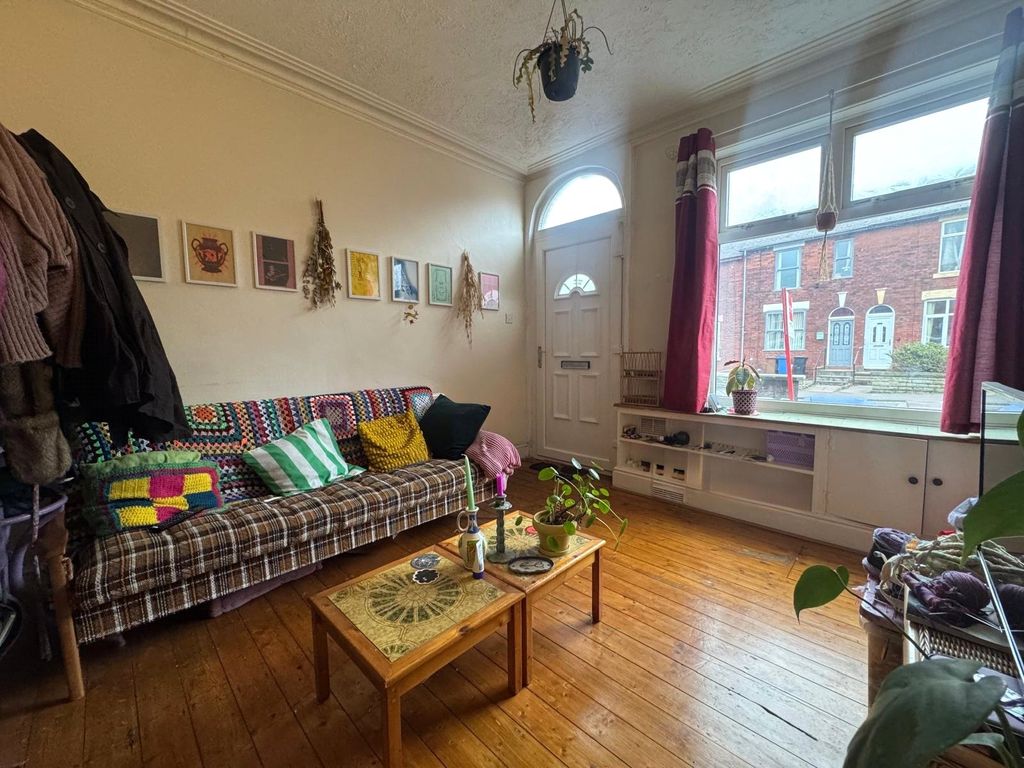 Property photo 2 of 13 Picture No. 05