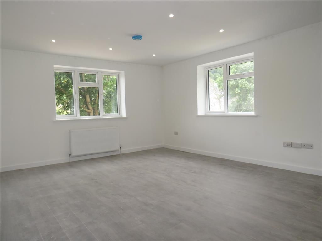 Property photo 2 of 6 Living Room