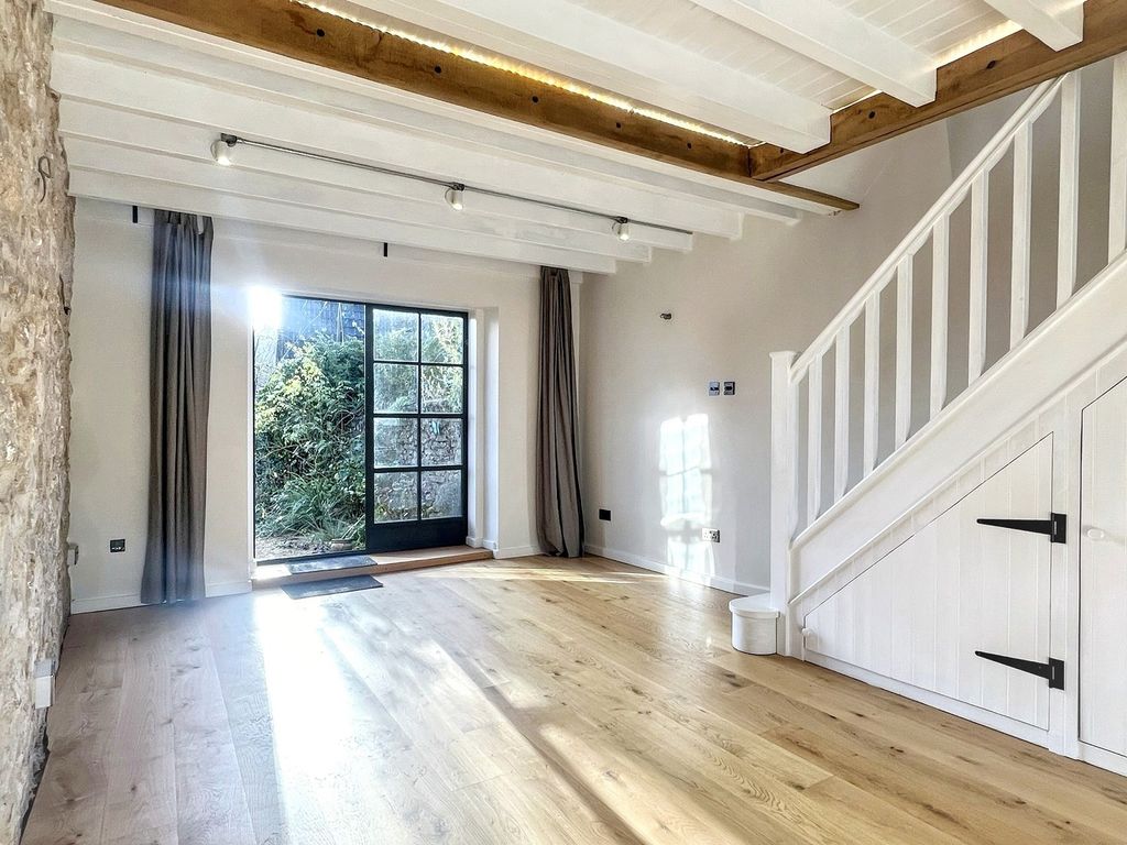 Property photo 2 of 15 Not Specified