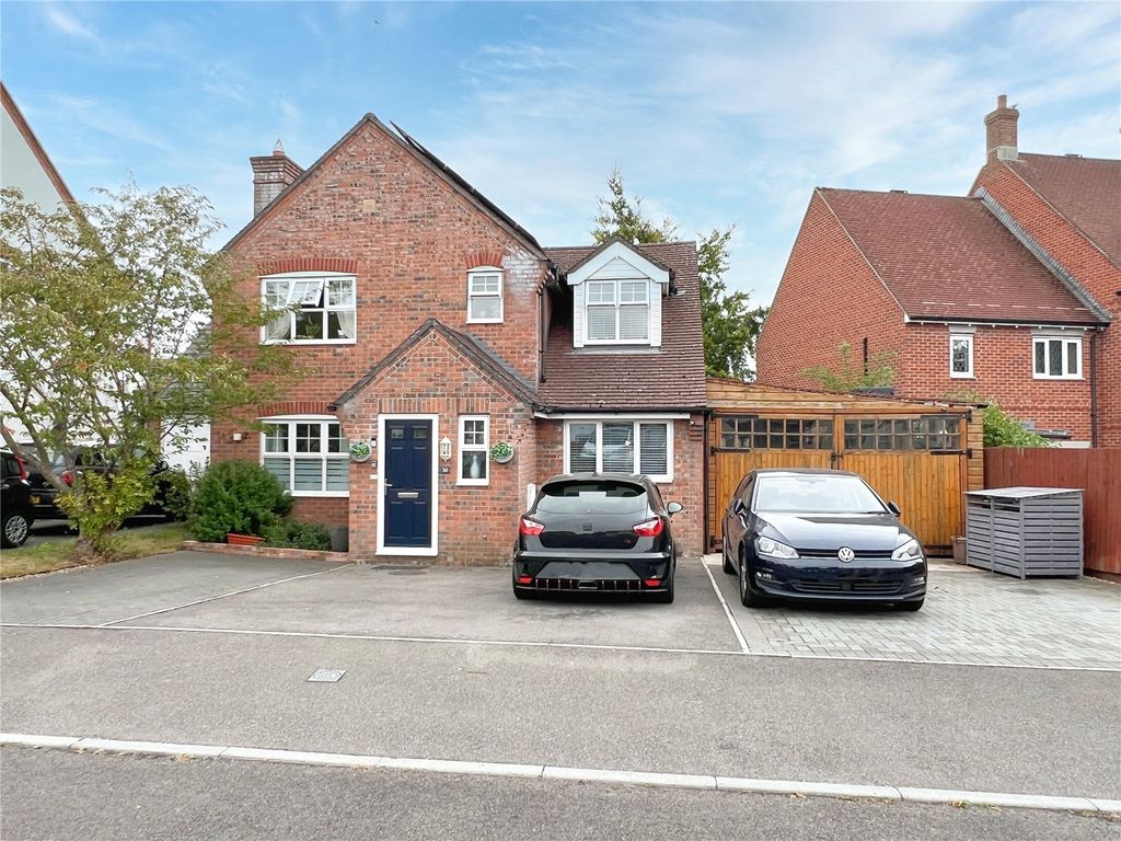 Property photo 1 of 17 Picture No. 23