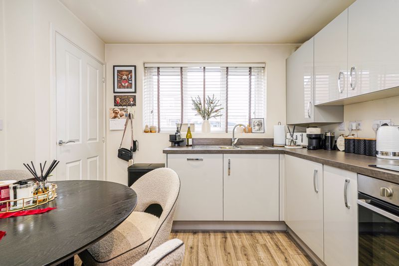 Property photo 3 of 22 Photo 15