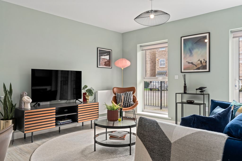 Property photo 2 of 11