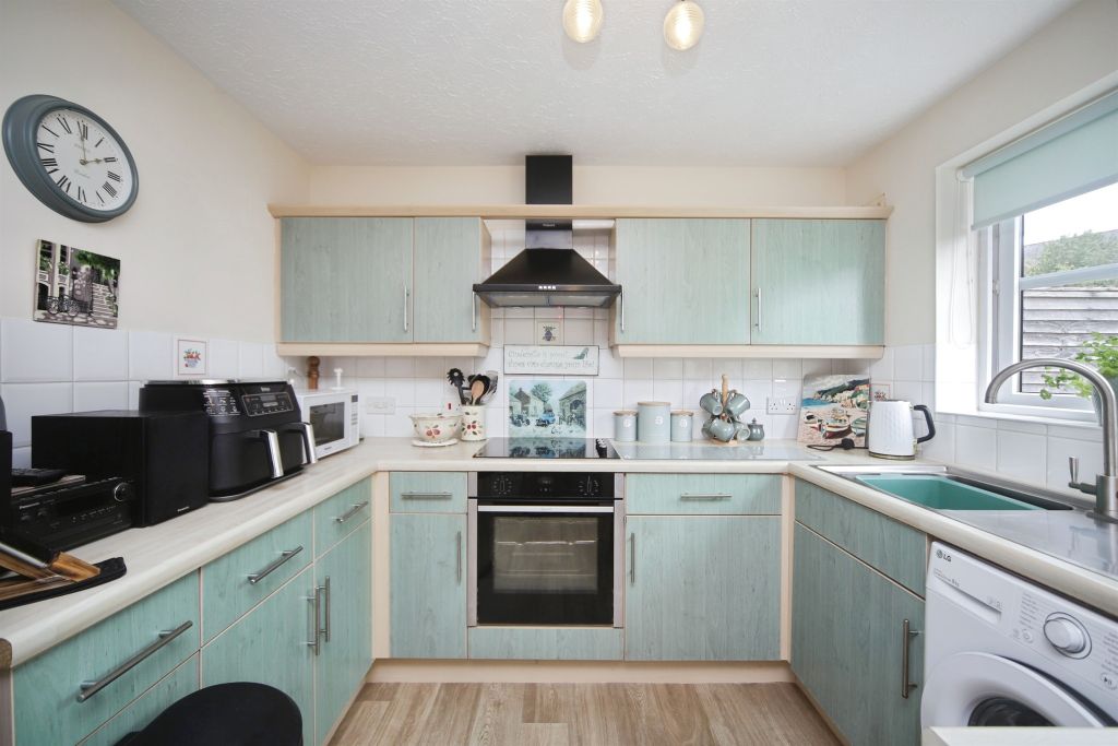 Property photo 2 of 15