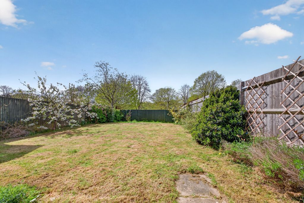 Property photo 3 of 23 4908865