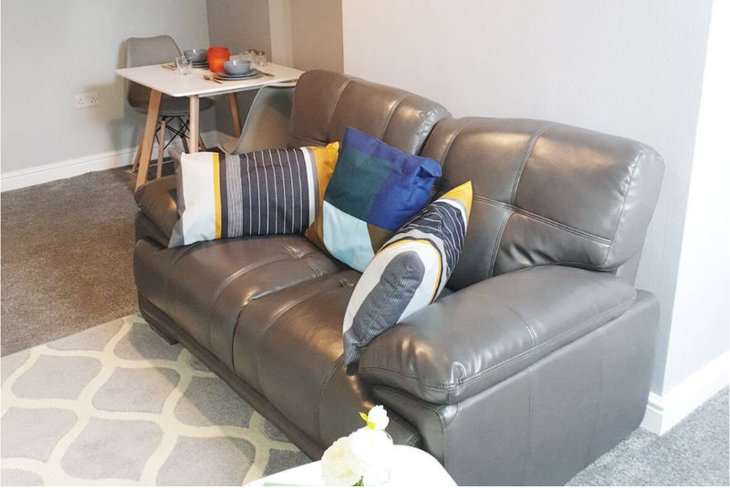 Property photo 1 of 7