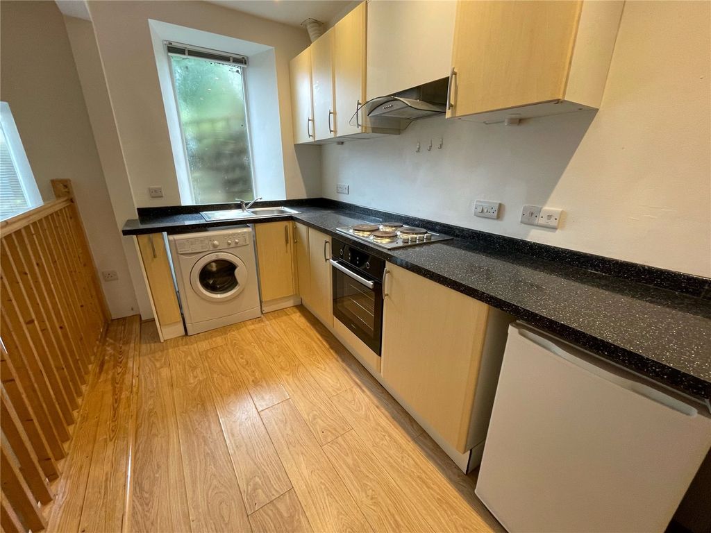 Property photo 3 of 7 Picture No. 08