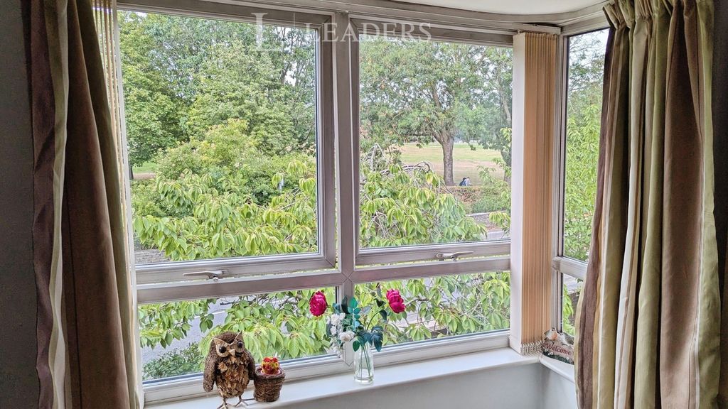 Property photo 3 of 10 Pbox-Img.Jpg