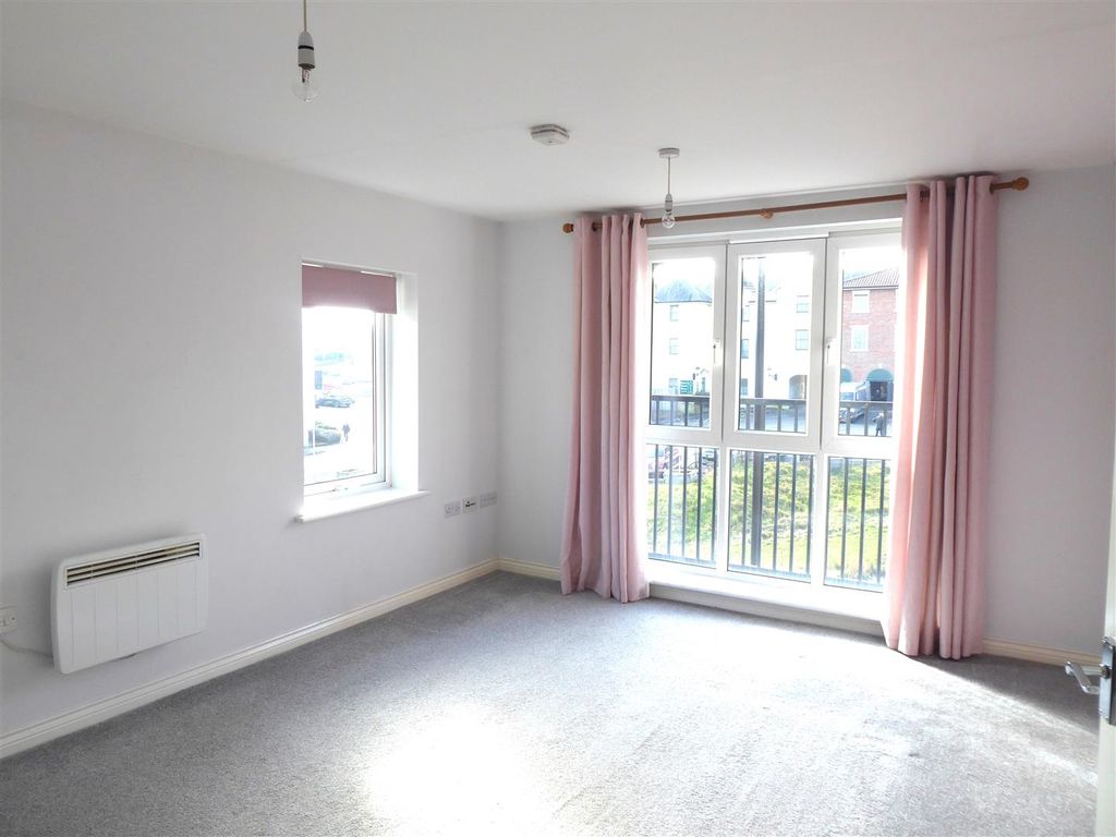 Property photo 3 of 12 Lounge 1.Jpg