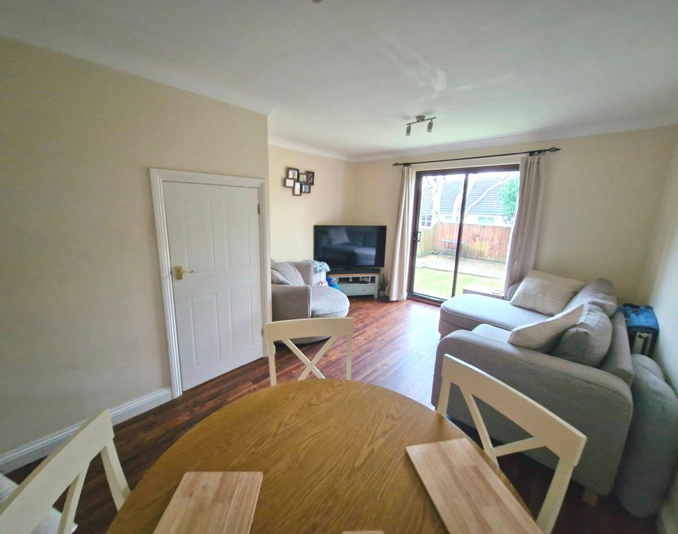 Property photo 3 of 10