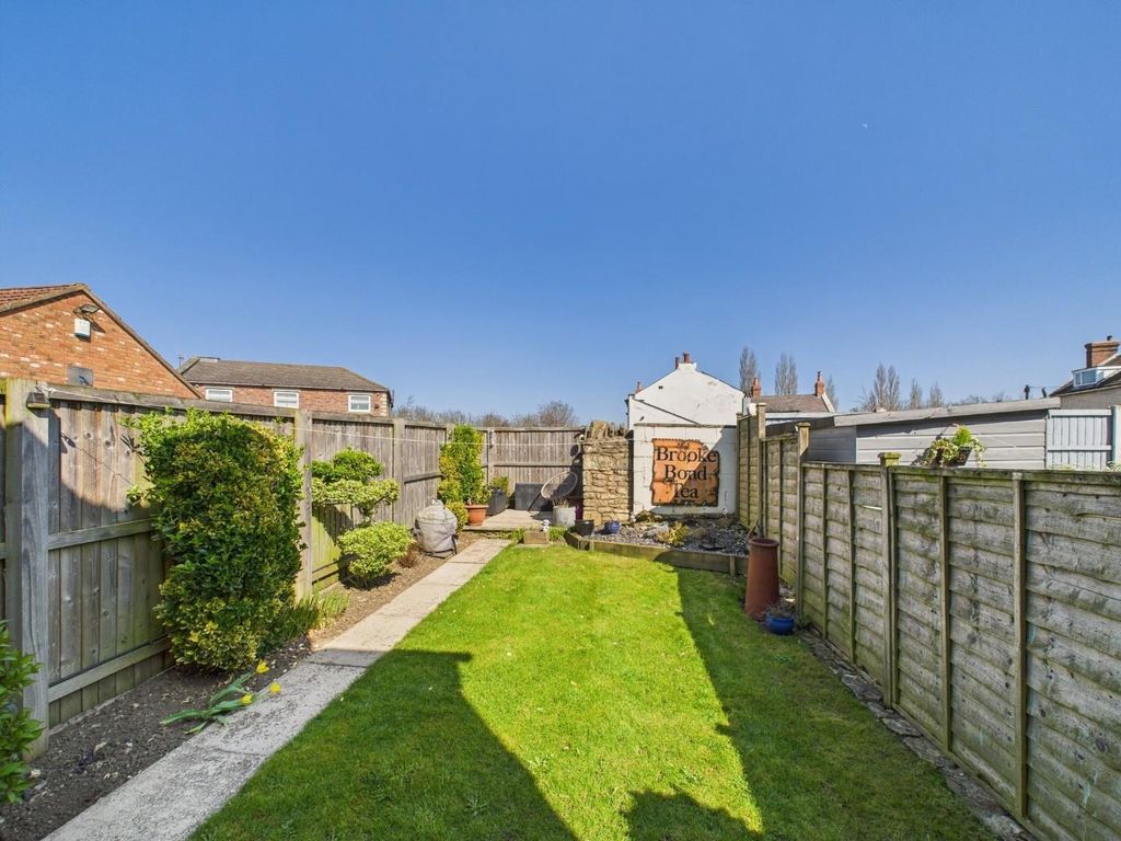 Property photo 3 of 18