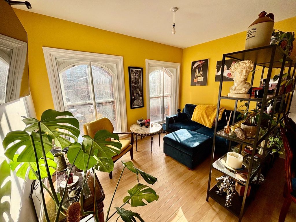 Property photo 1 of 10 Picture No. 01