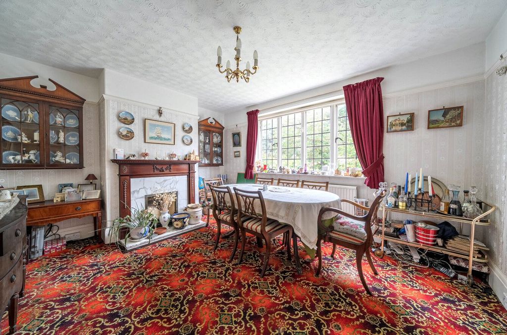 Property photo 3 of 13 Dining Room