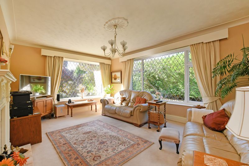 Property photo 2 of 37 Living Room