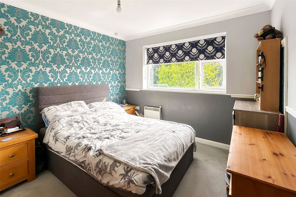 Property photo 3 of 8 Picture No. 05